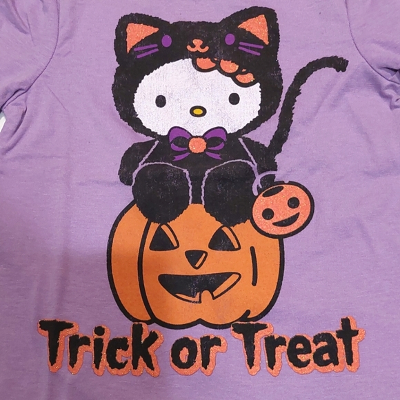 Hello Kitty 'Trick or Treat' Girl's Long Sleeved Top NWT Sizes 4T - Picture 2 of 7